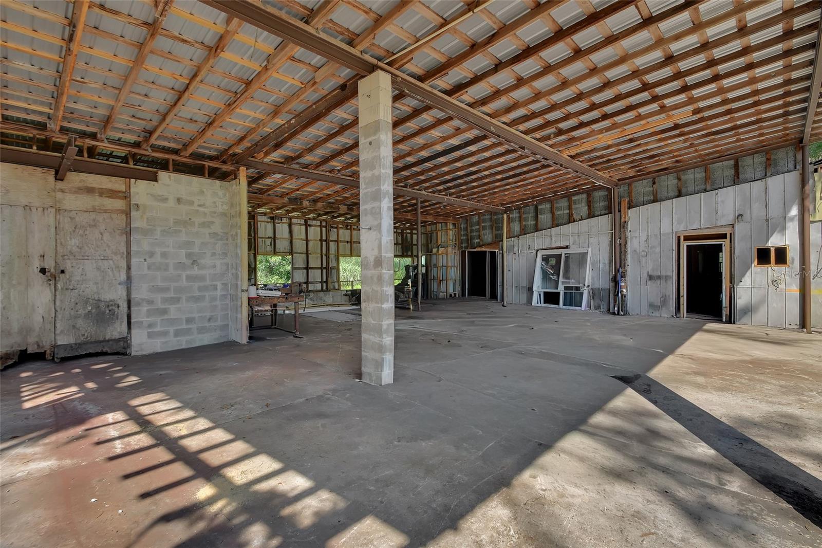Image 65 of 69 For 1420 Wood Street
