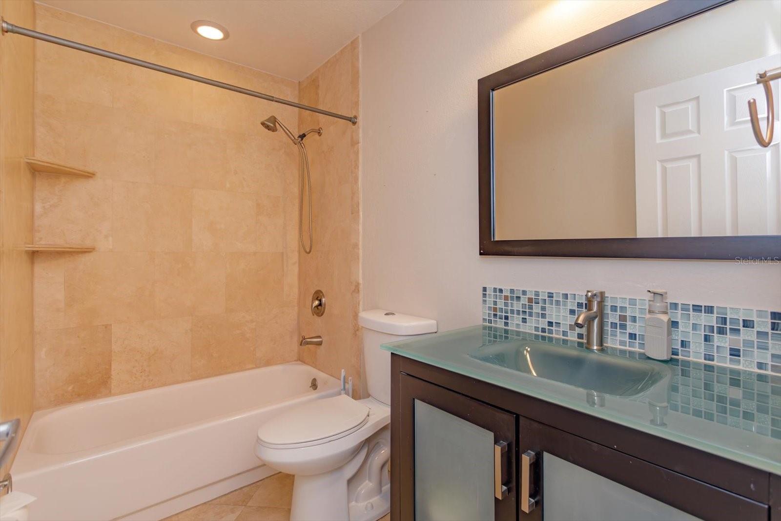 Image 23 of 30 For 5303 Indian Creek Drive D