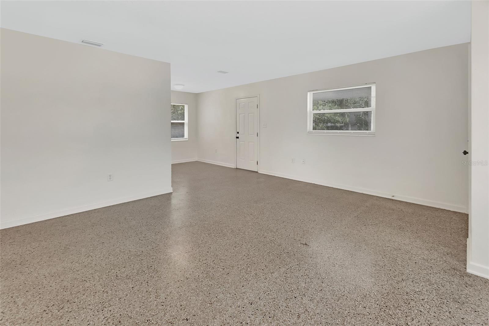 Image 3 of 39 For 508 Hogle Avenue