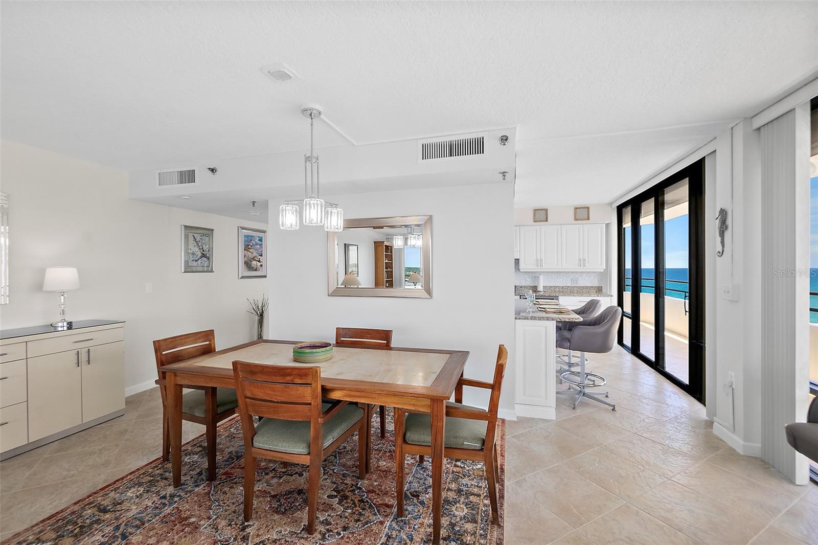 Image 11 of 39 For 3743 Atlantic Avenue 8d00