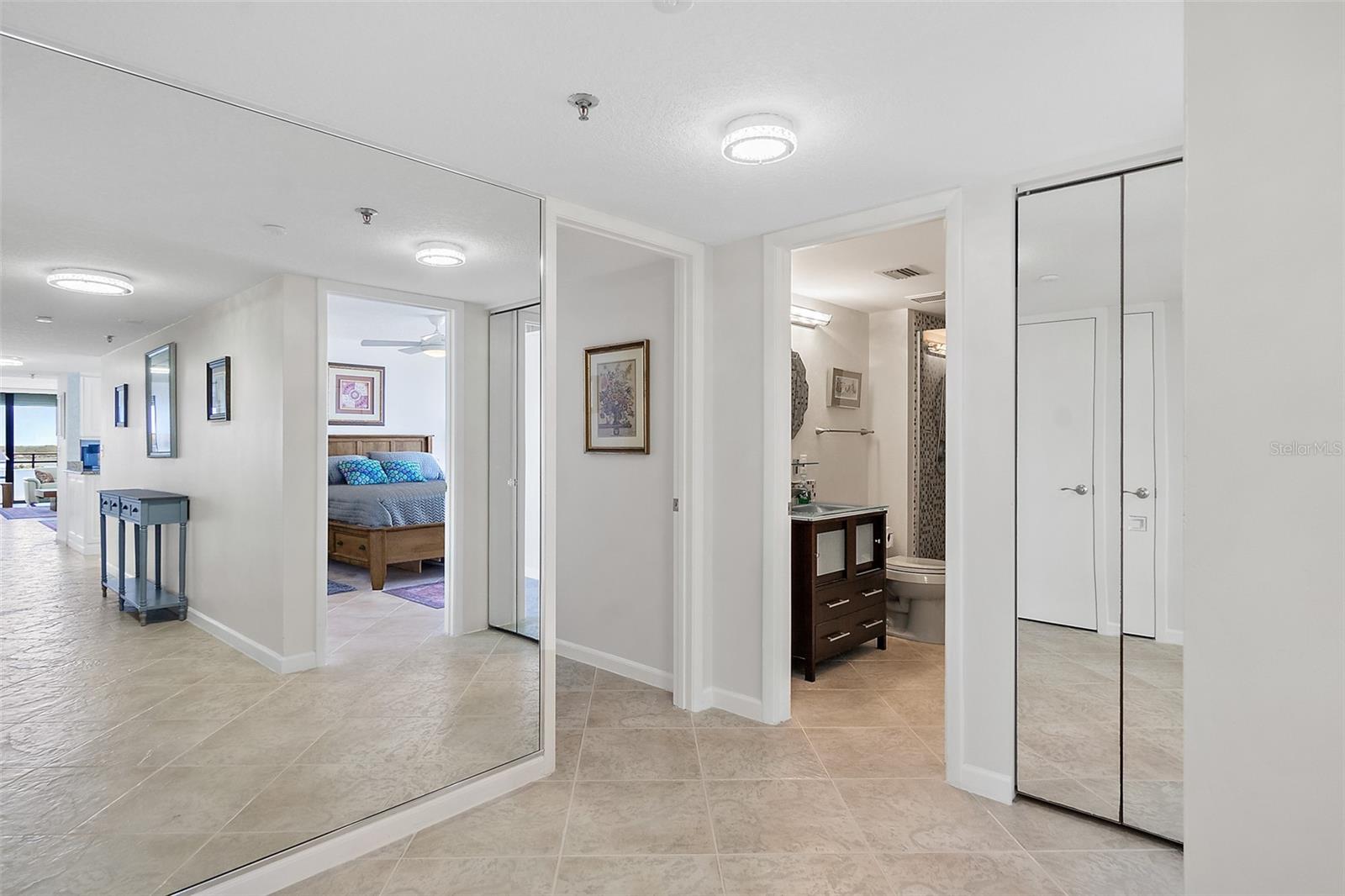 Image 4 of 39 For 3743 Atlantic Avenue 8d00
