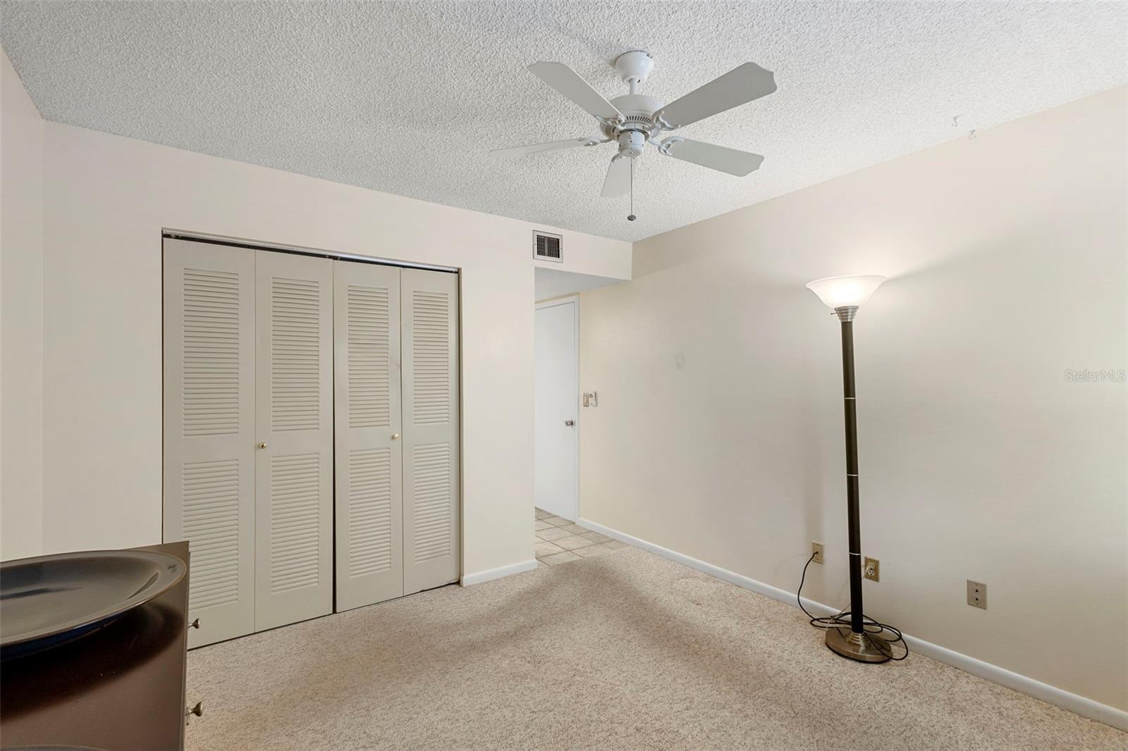 Image 25 of 36 For 130 Jasmine Woods Court 4b