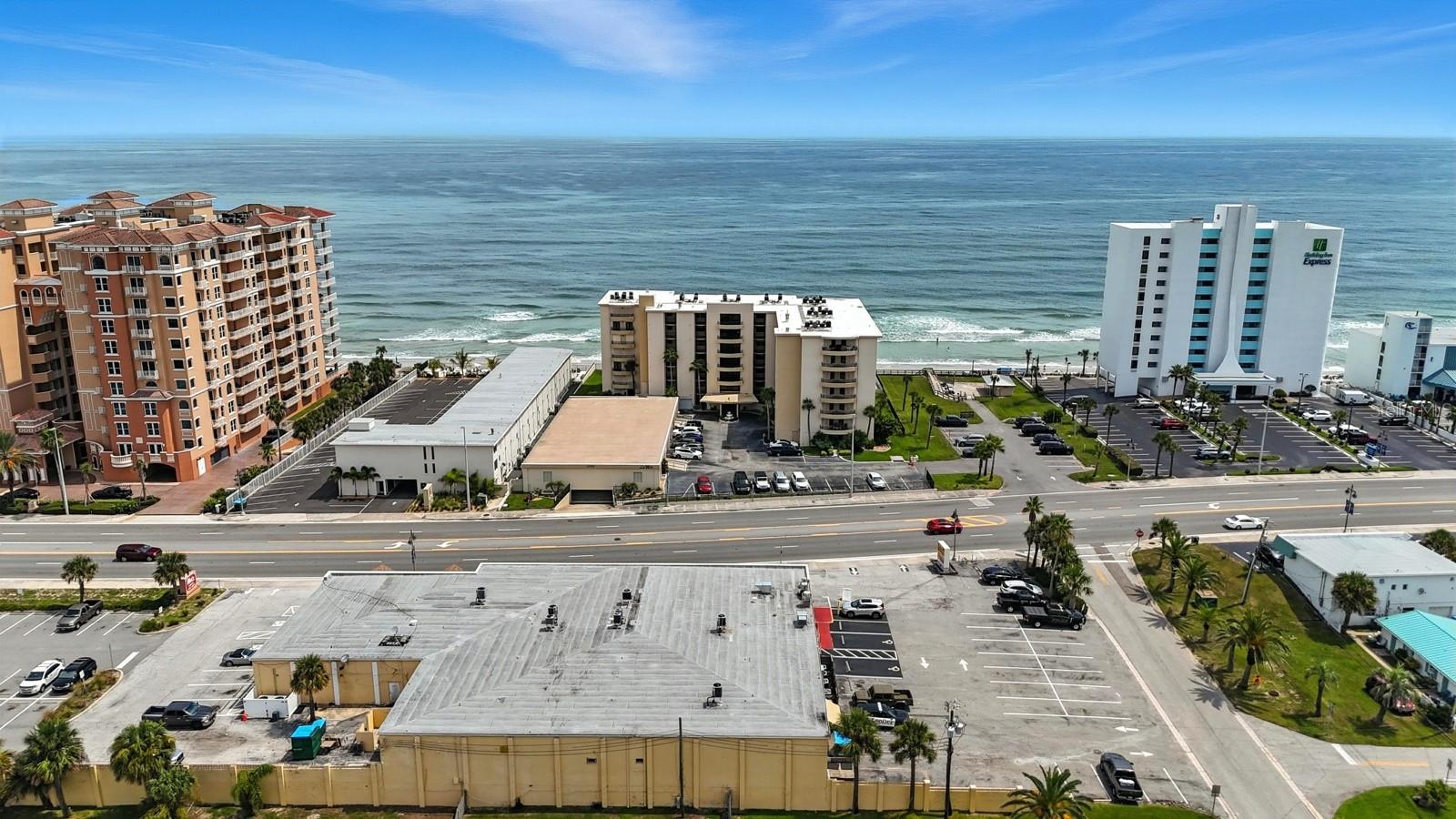 Image 2 of 44 For 3255 Atlantic Avenue 207