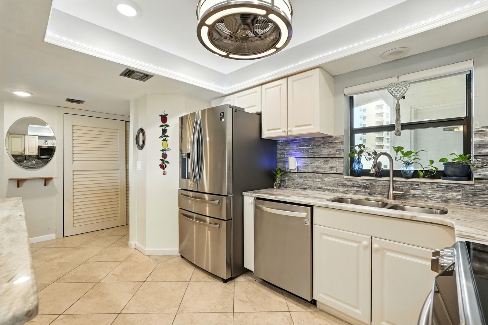 Image 8 of 44 For 3255 Atlantic Avenue 207