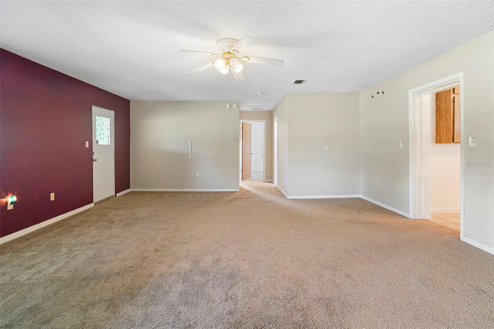 Image 12 of 56 For 753 Glenwood Rd