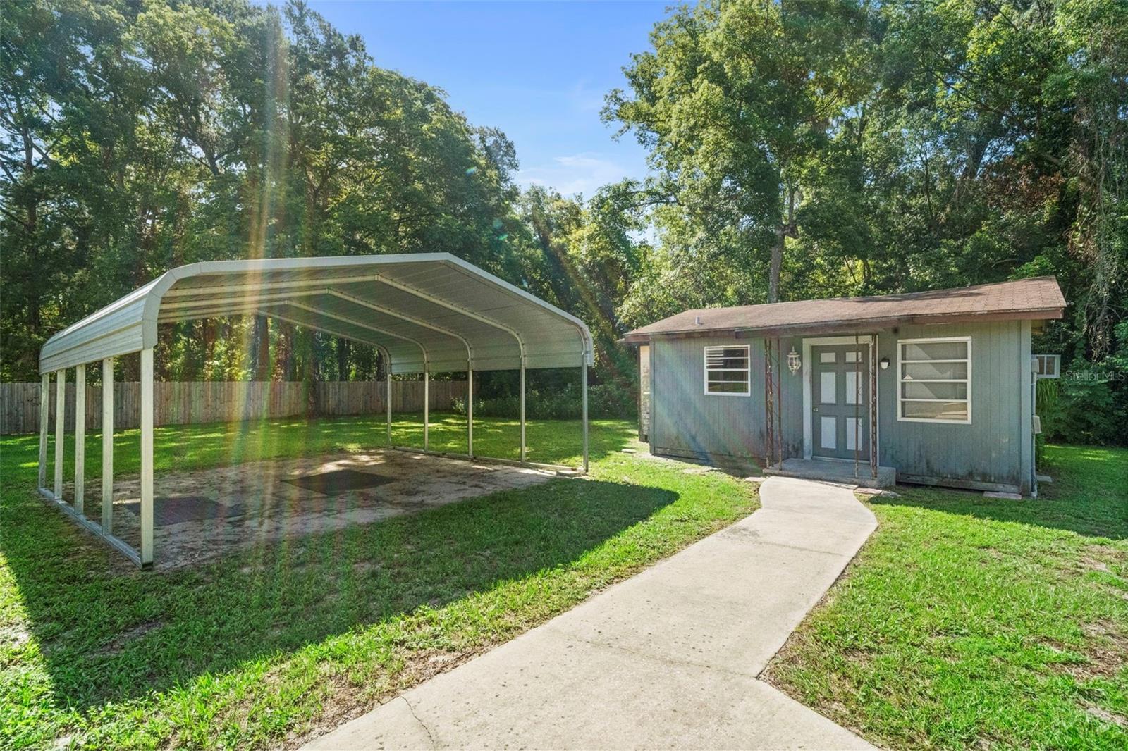 Image 42 of 56 For 753 Glenwood Rd