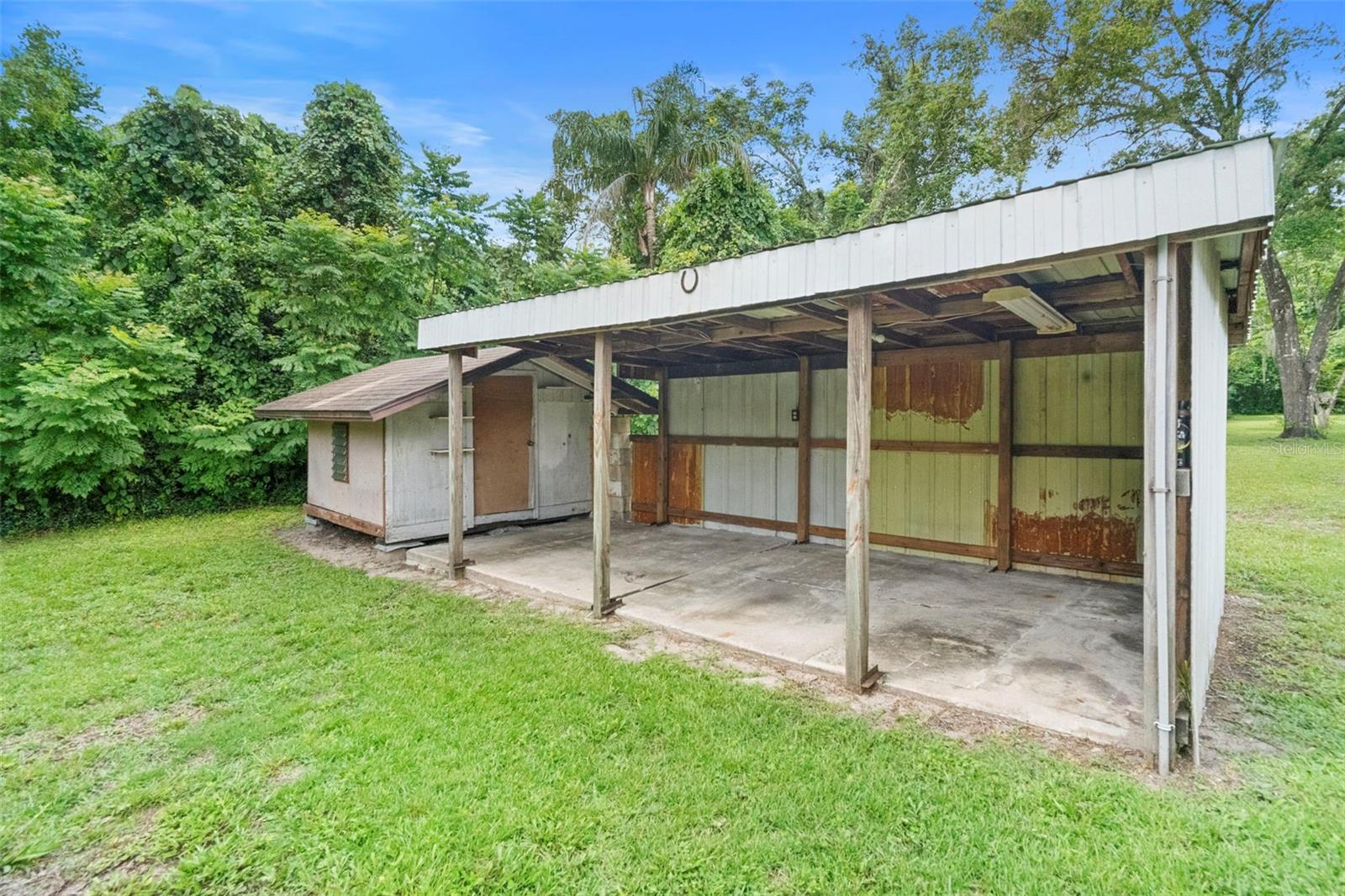 Image 43 of 56 For 753 Glenwood Rd