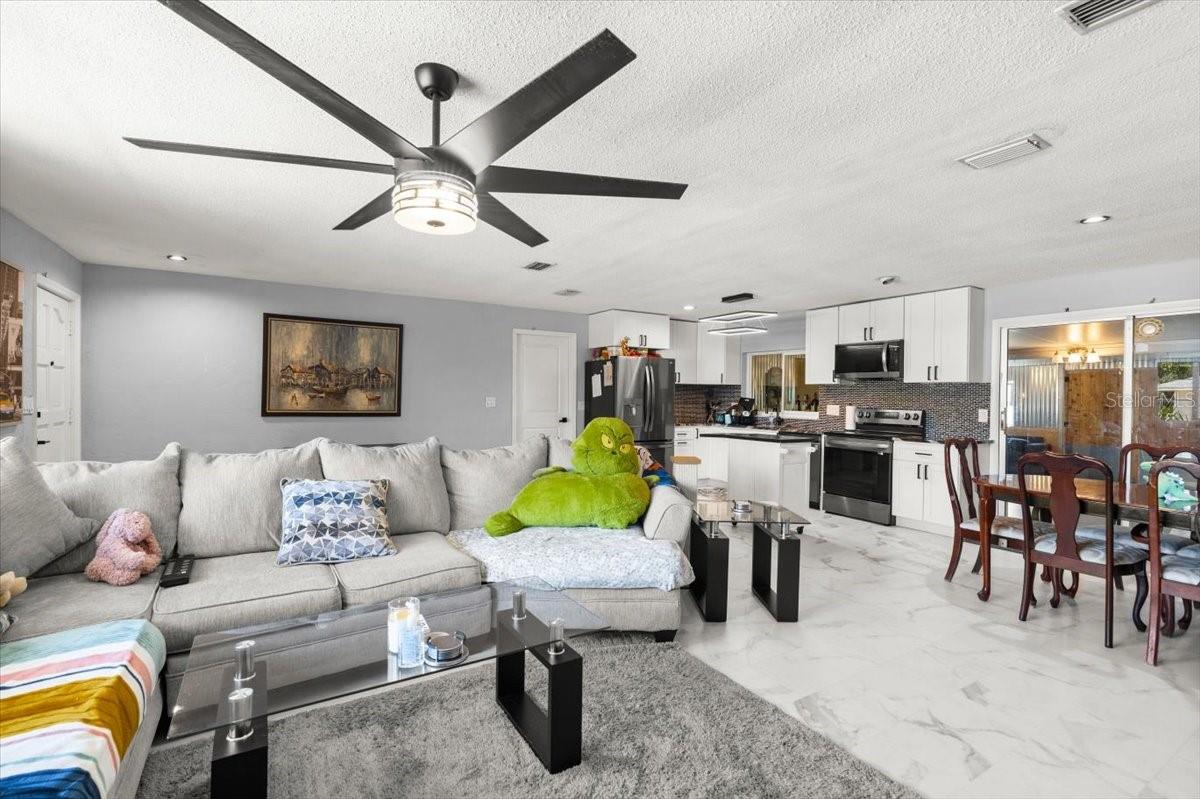 Image 11 of 41 For 1436 Mardrake Road