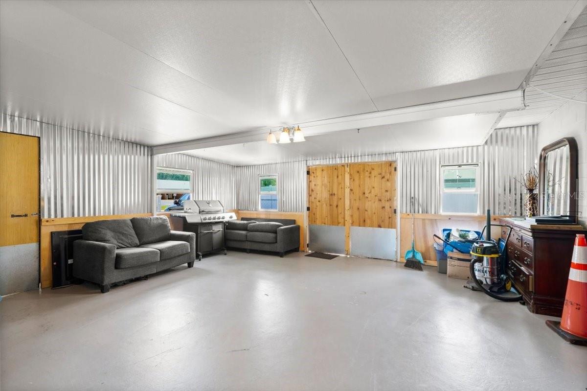 Image 24 of 41 For 1436 Mardrake Road