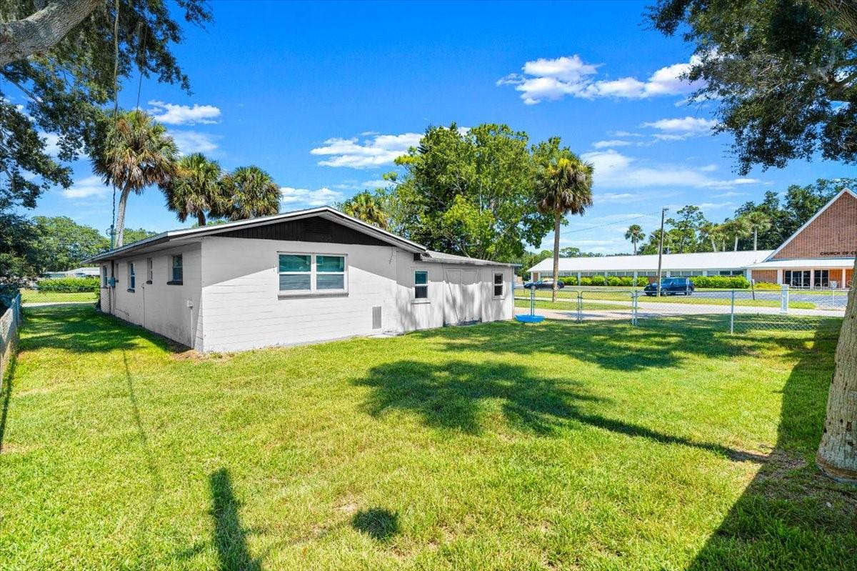 Image 39 of 41 For 1436 Mardrake Road