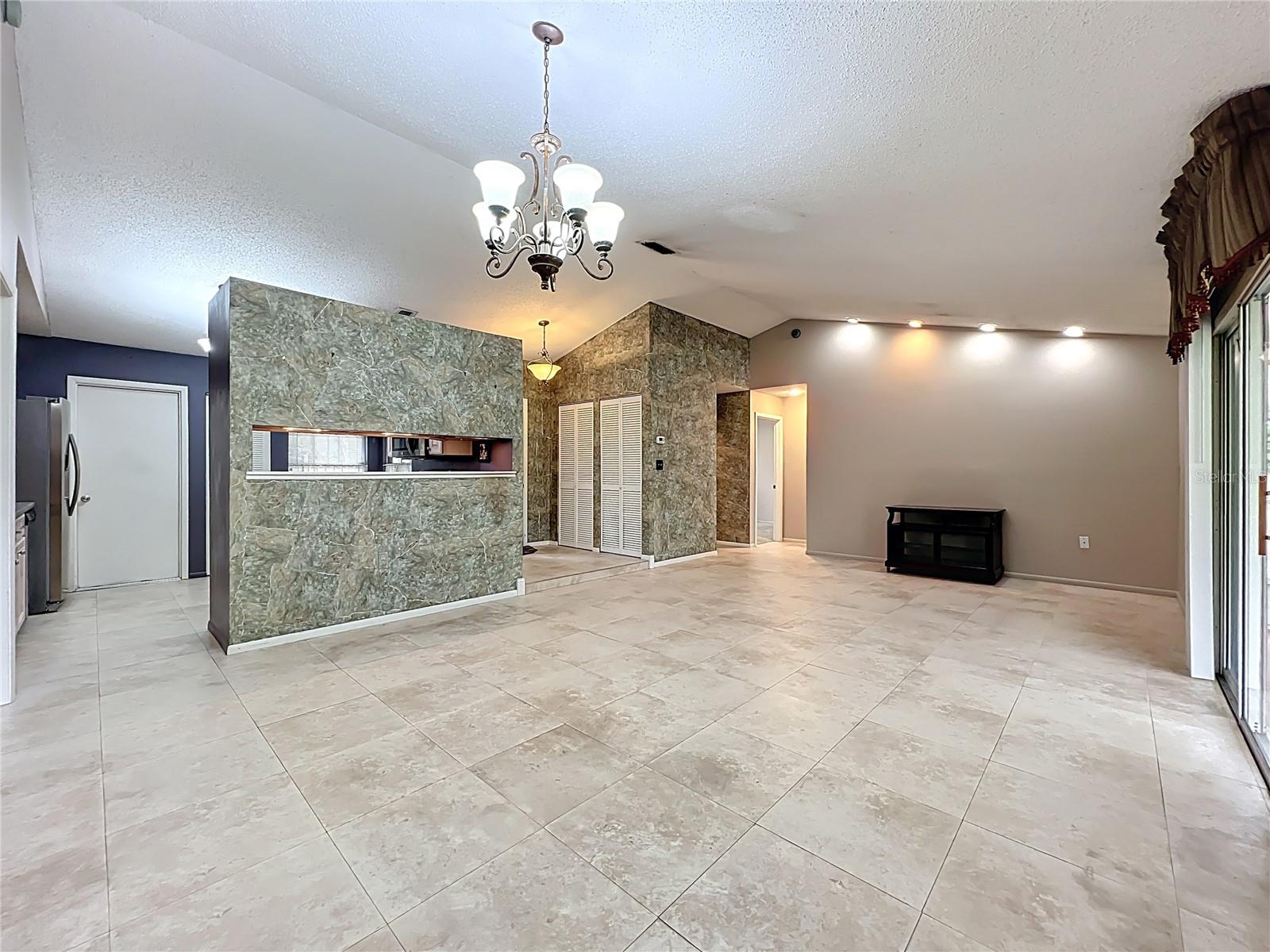 Image 14 of 50 For 956 Penfield Cove