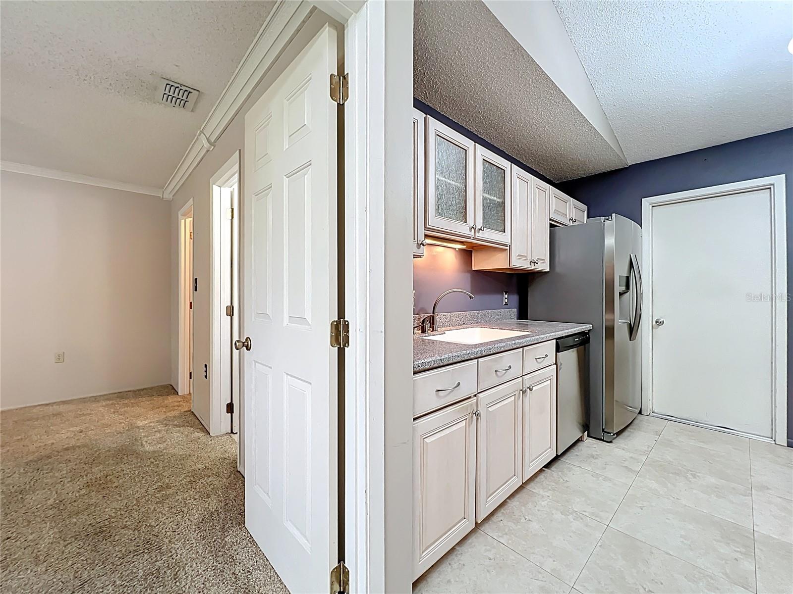 Image 16 of 50 For 956 Penfield Cove