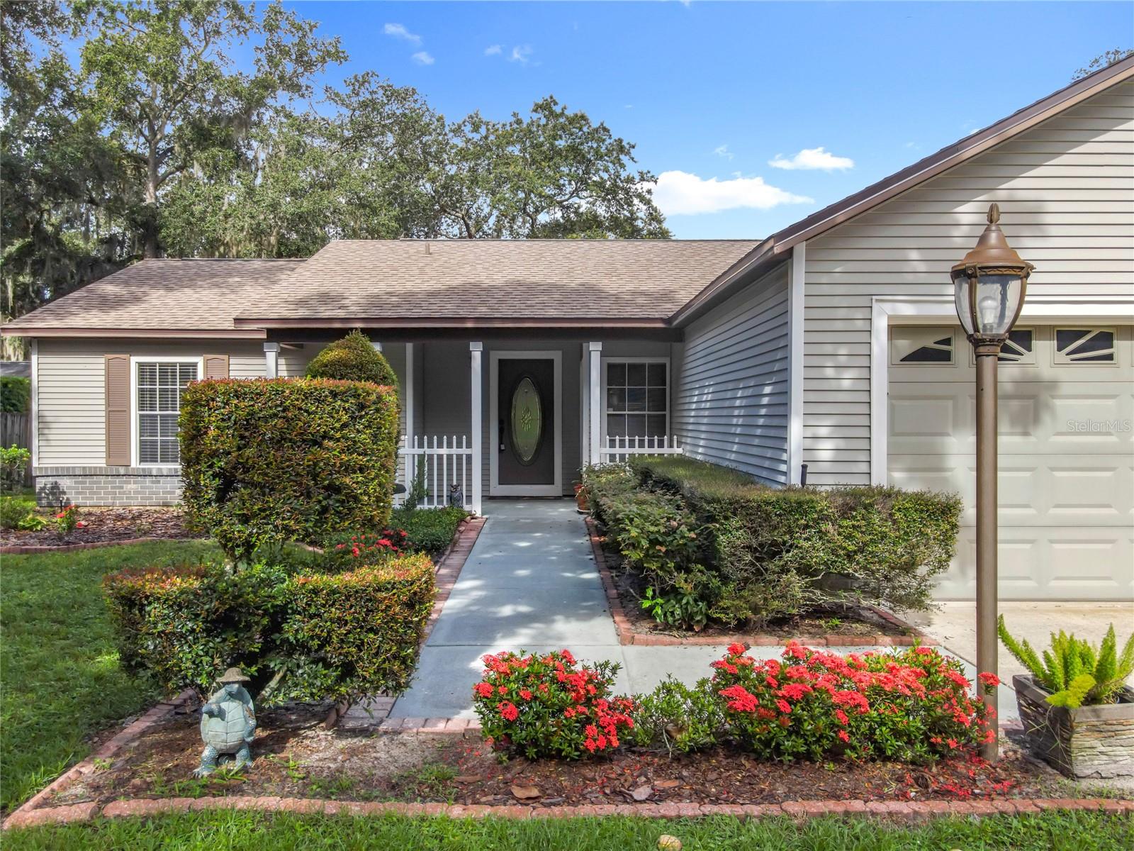 Image 4 of 50 For 956 Penfield Cove