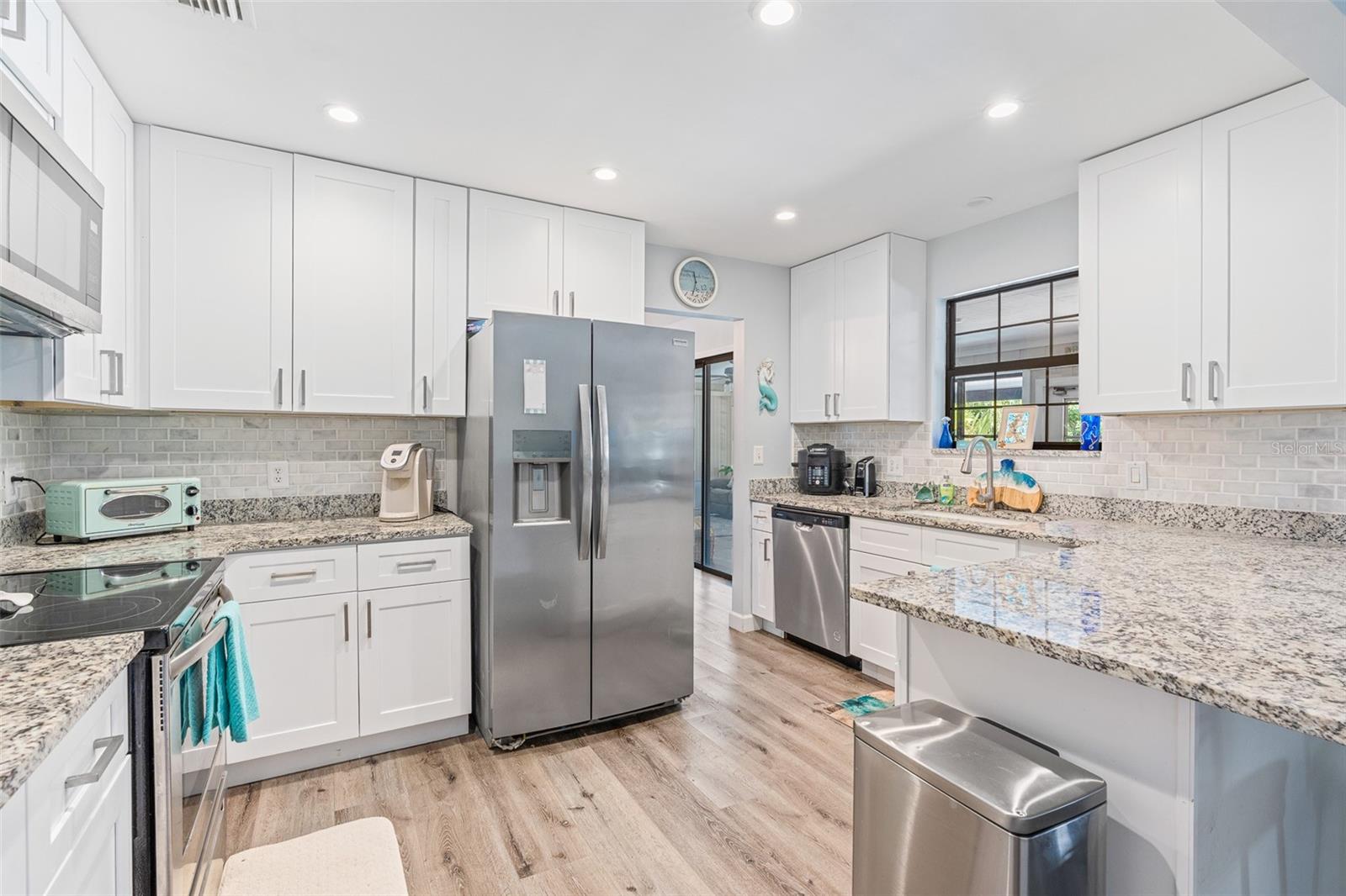 Image 11 of 32 For 1219 Wayne Avenue