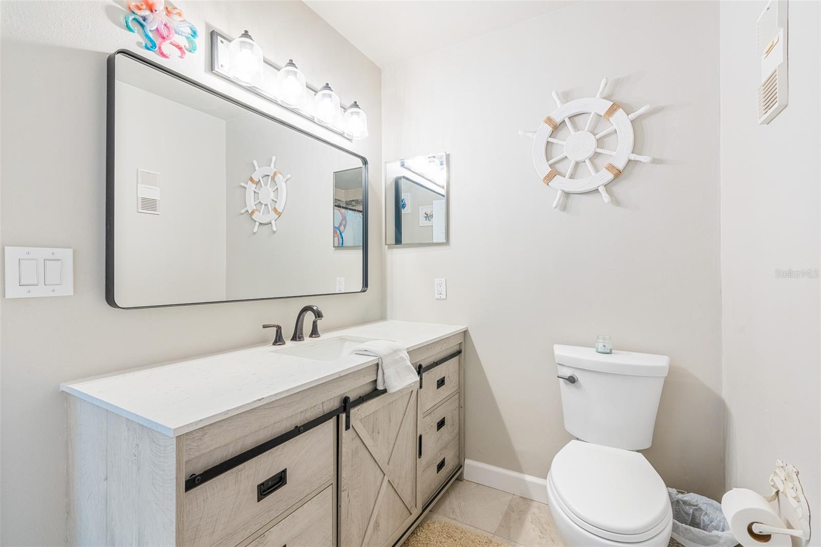 Image 21 of 32 For 1219 Wayne Avenue