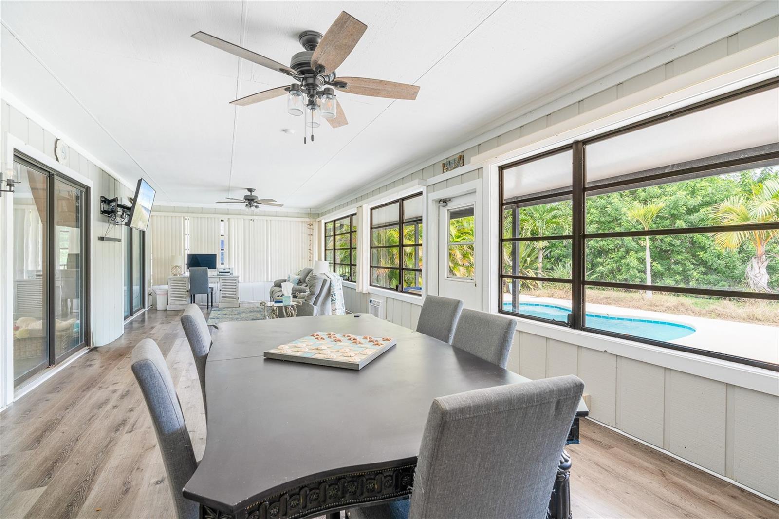 Image 25 of 32 For 1219 Wayne Avenue