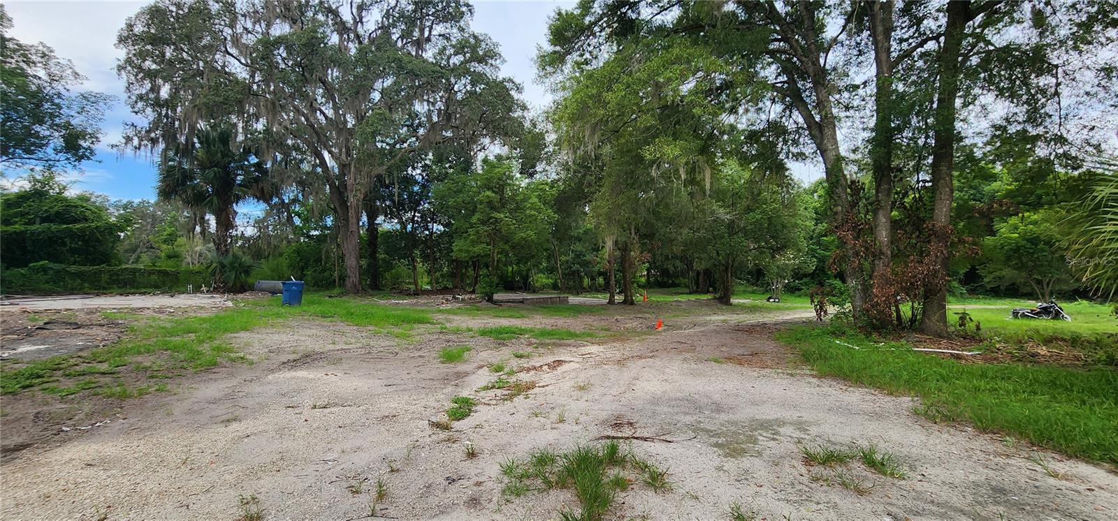 Image 8 of 12 For 711 Sunset Avenue