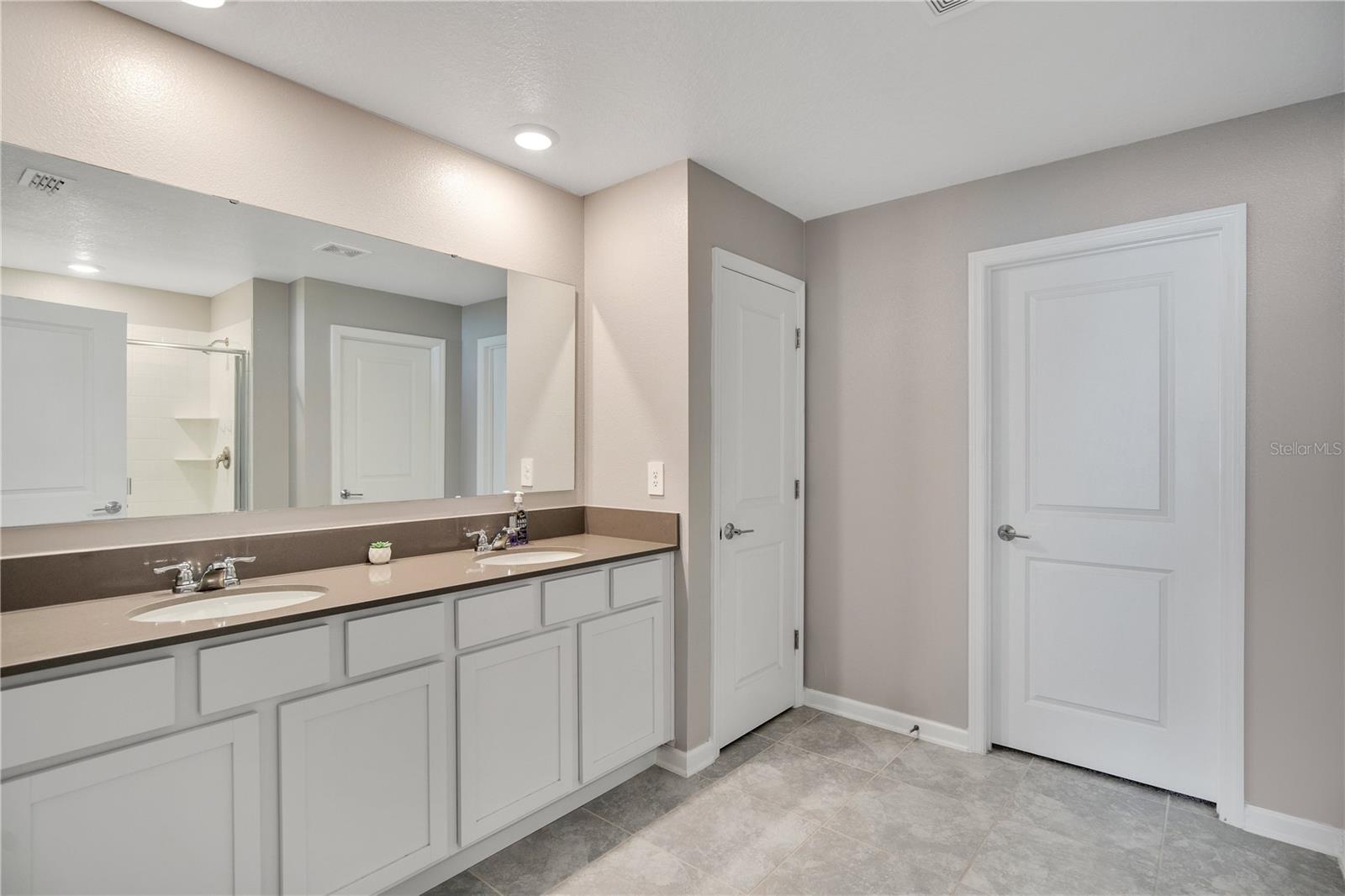Image 12 of 26 For 2097 Freemark Street