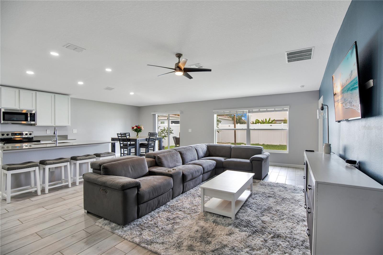 Image 3 of 26 For 2097 Freemark Street