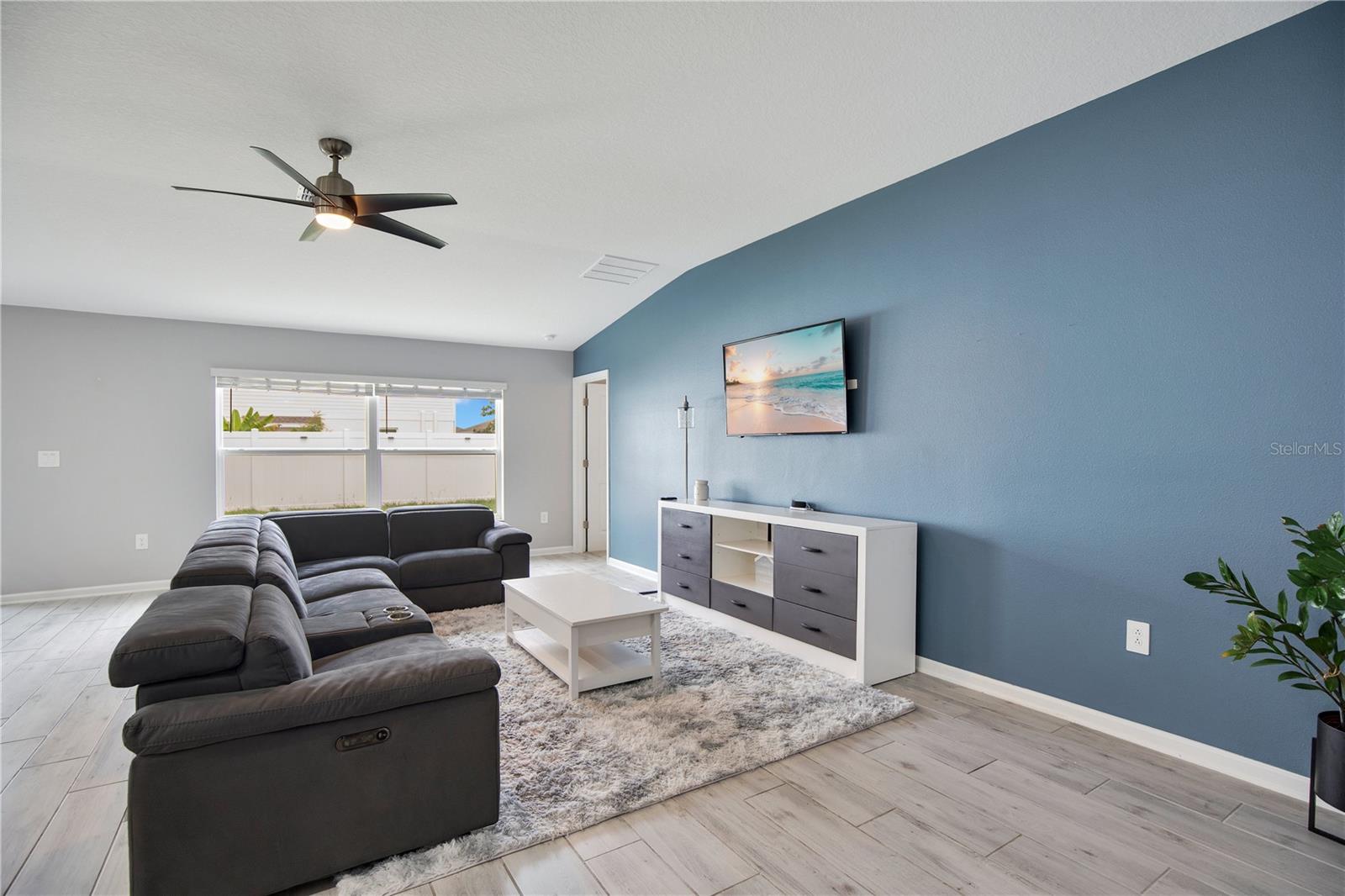 Image 4 of 26 For 2097 Freemark Street