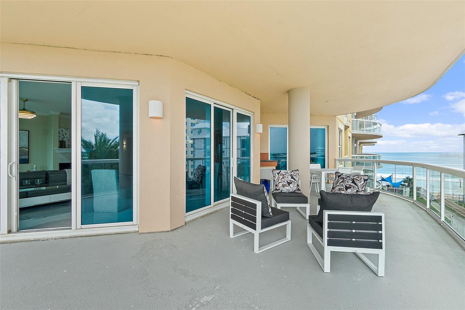 Image 19 of 61 For 3703 Atlantic Avenue 401