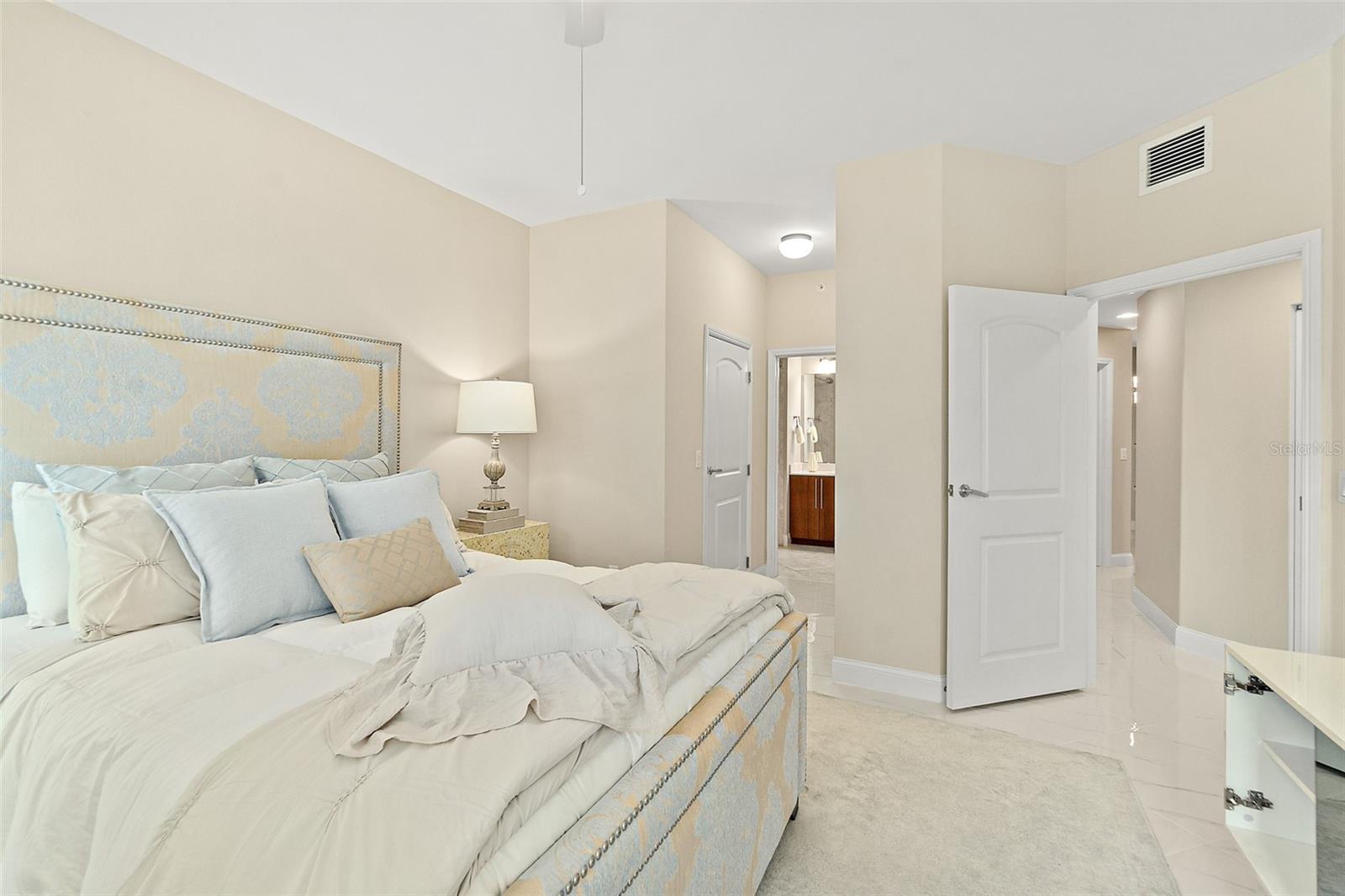 Image 44 of 61 For 3703 Atlantic Avenue 401