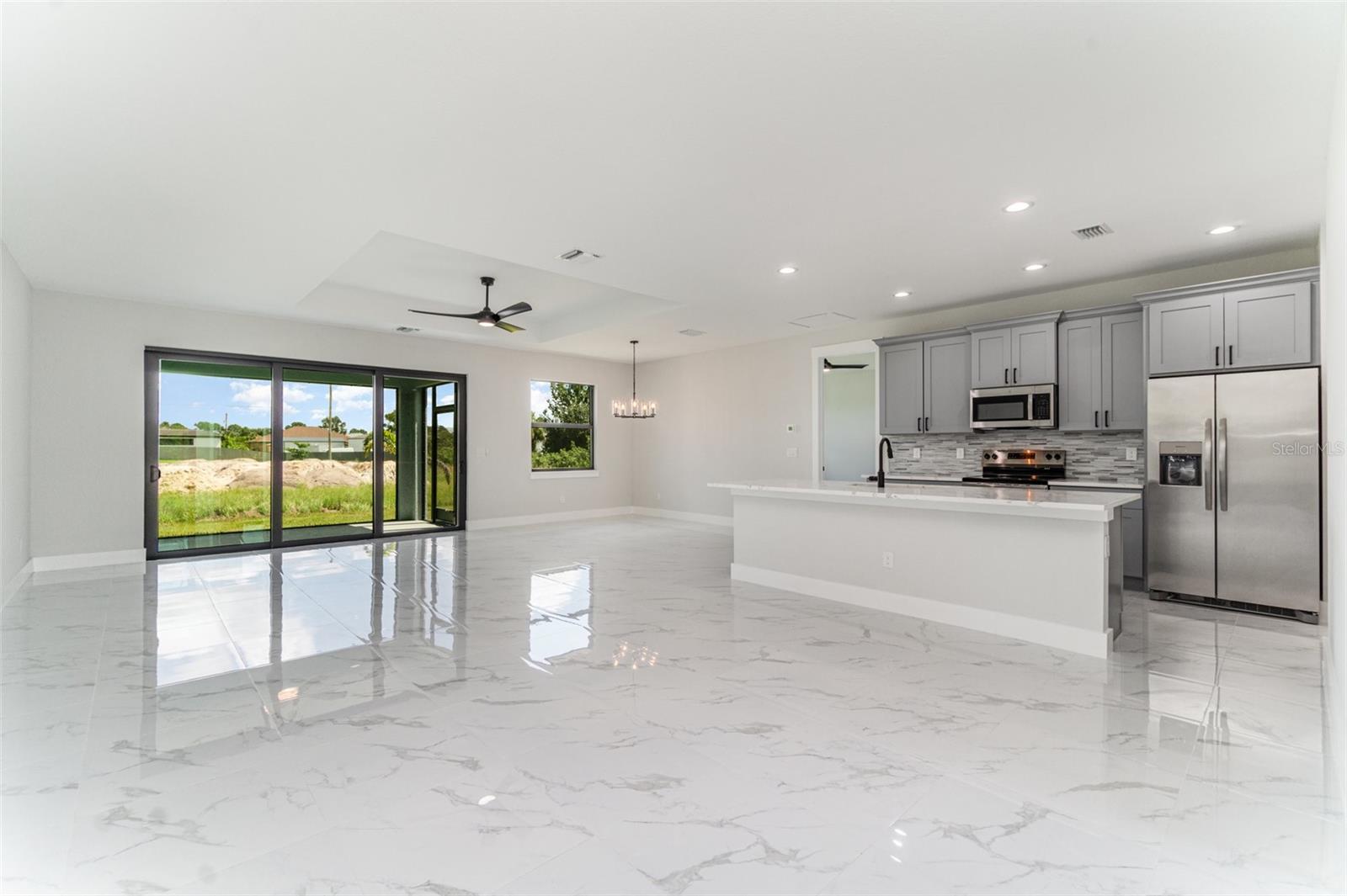 Image 5 of 38 For 3113 14th Street Sw