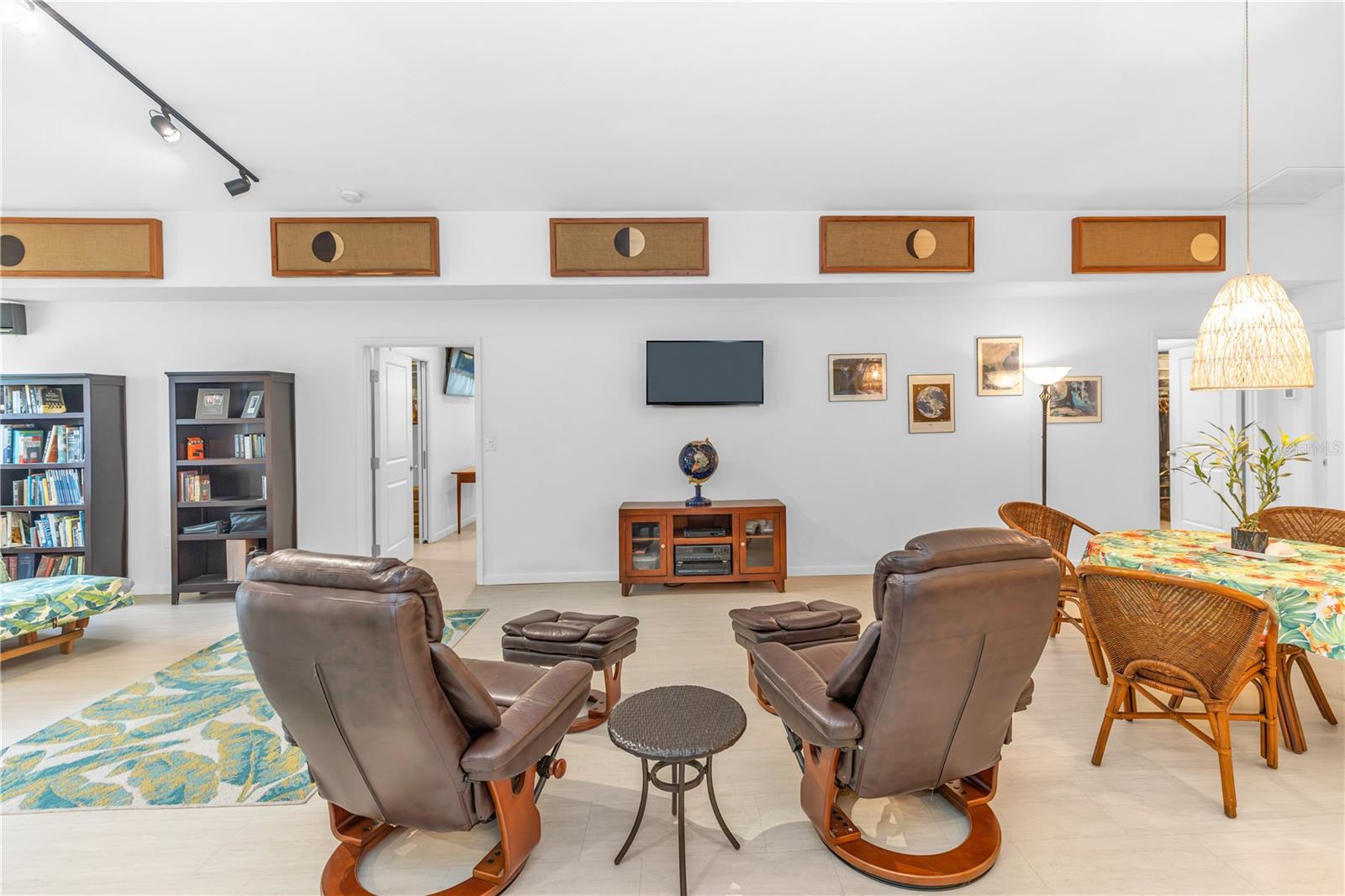 Image 35 of 95 For 6750 San Juan Terrace
