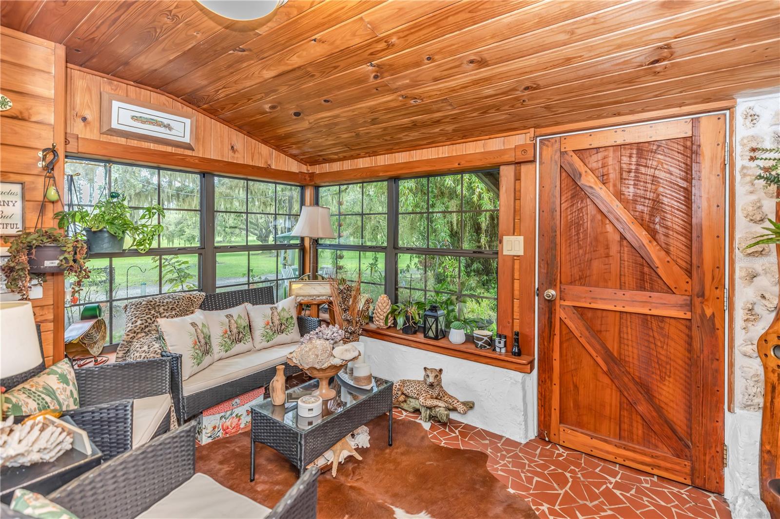 Image 77 of 95 For 6750 San Juan Terrace