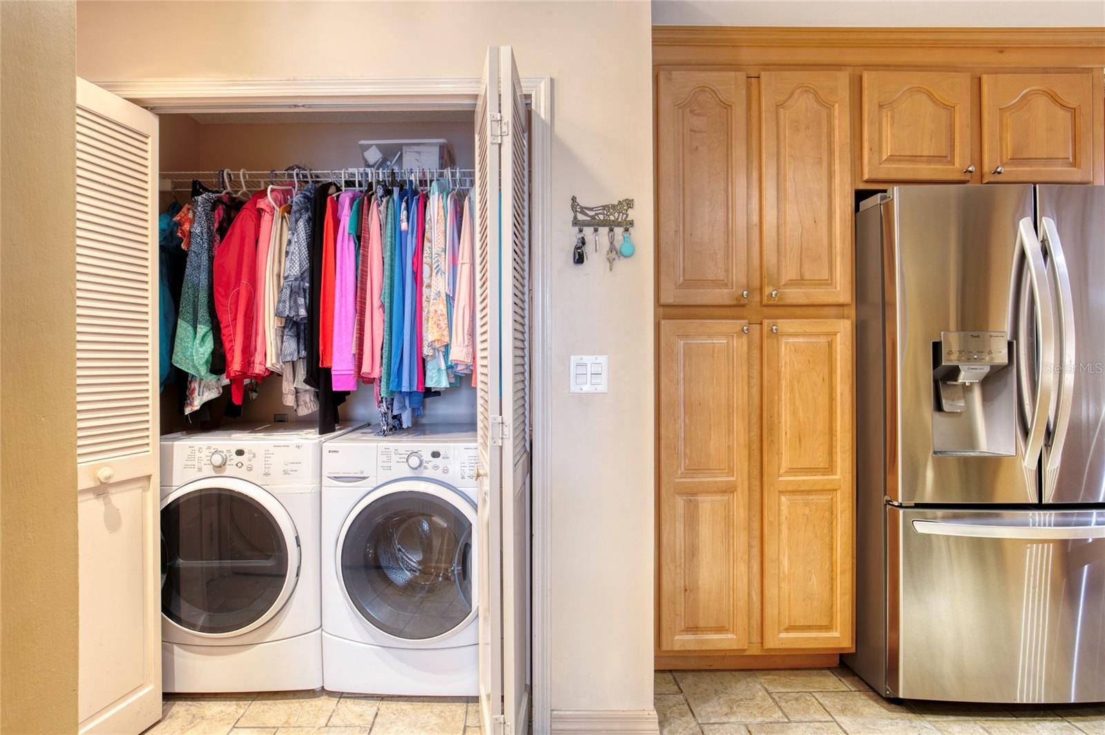 Image 13 of 51 For 2932 Sea Oats Circle