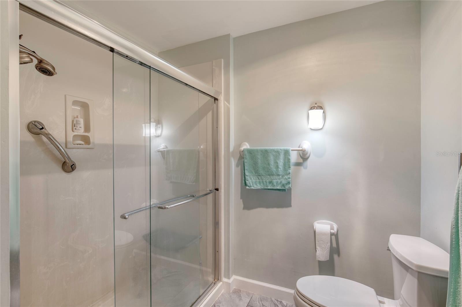 Image 47 of 51 For 2932 Sea Oats Circle