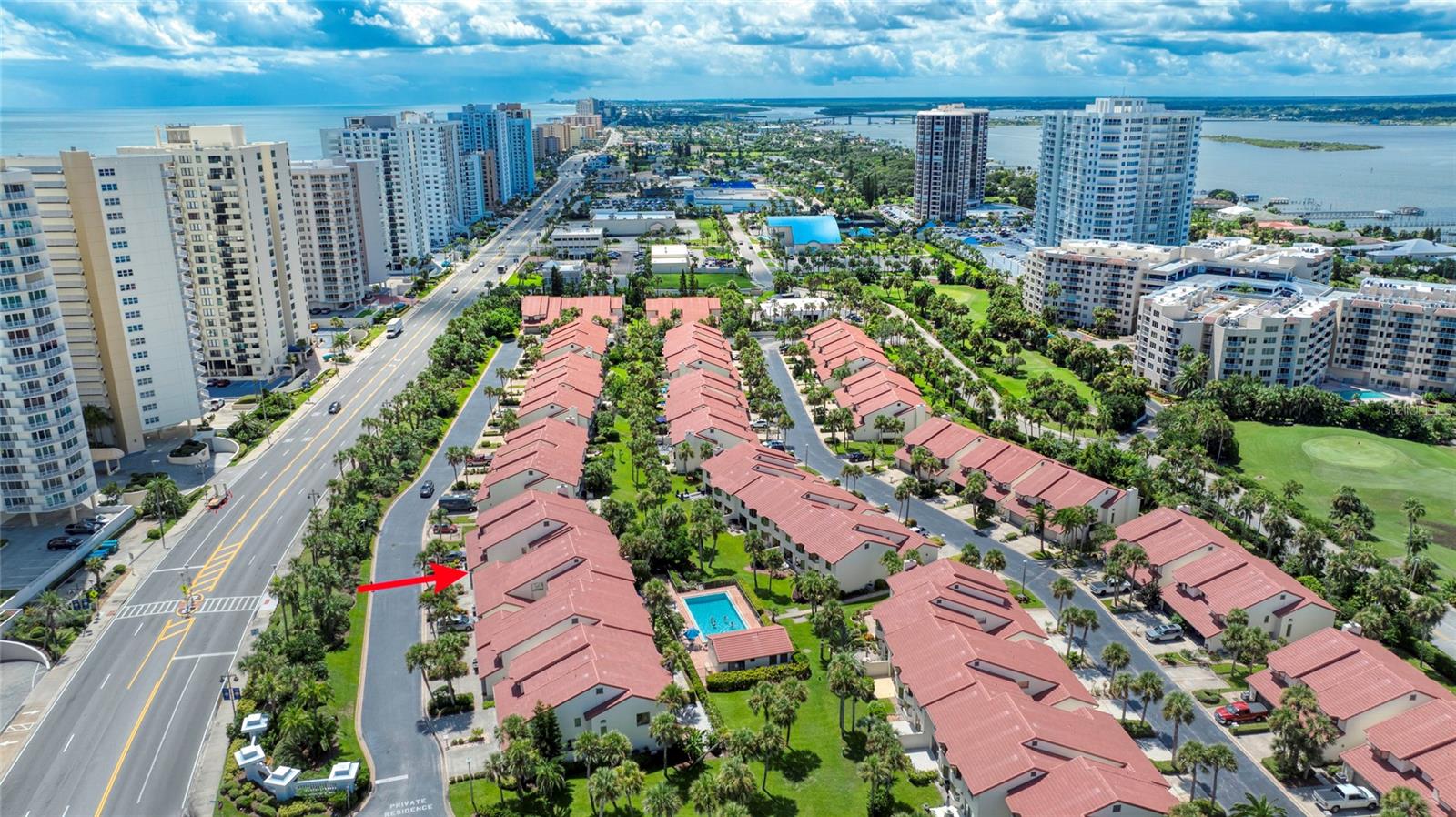 Image 5 of 51 For 2932 Sea Oats Circle