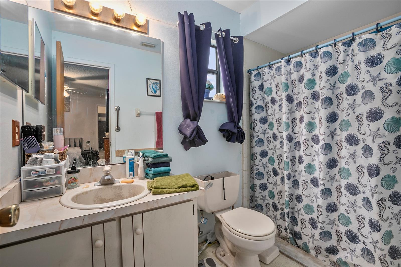 Image 11 of 19 For 3077 Branchville Drive