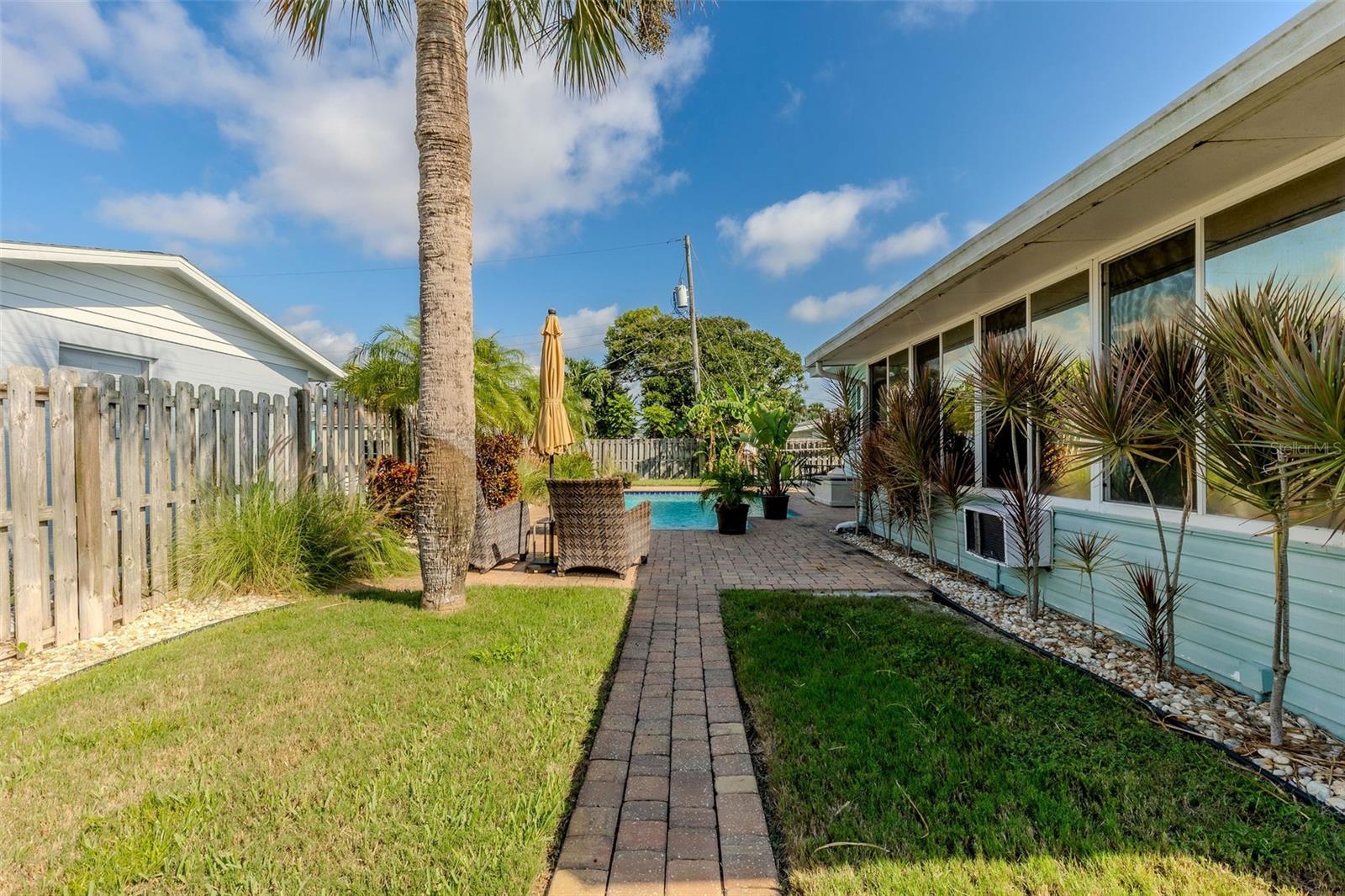Image 36 of 61 For 432 Idlewood Drive