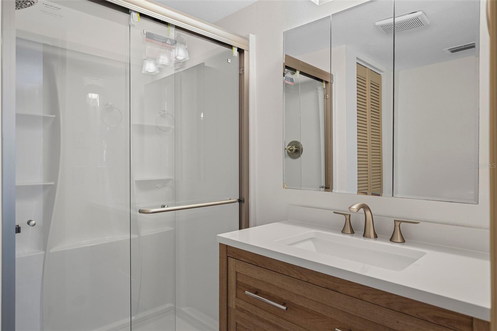 Image 11 of 31 For 400 18th Street M1
