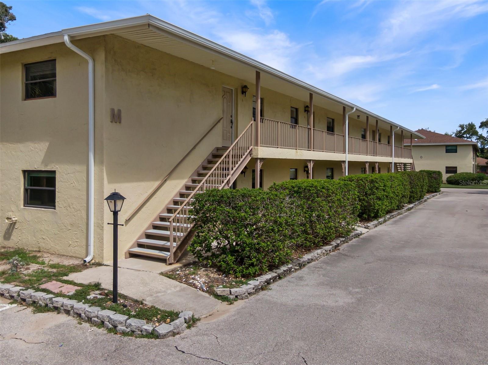 Image 23 of 31 For 400 18th Street M1