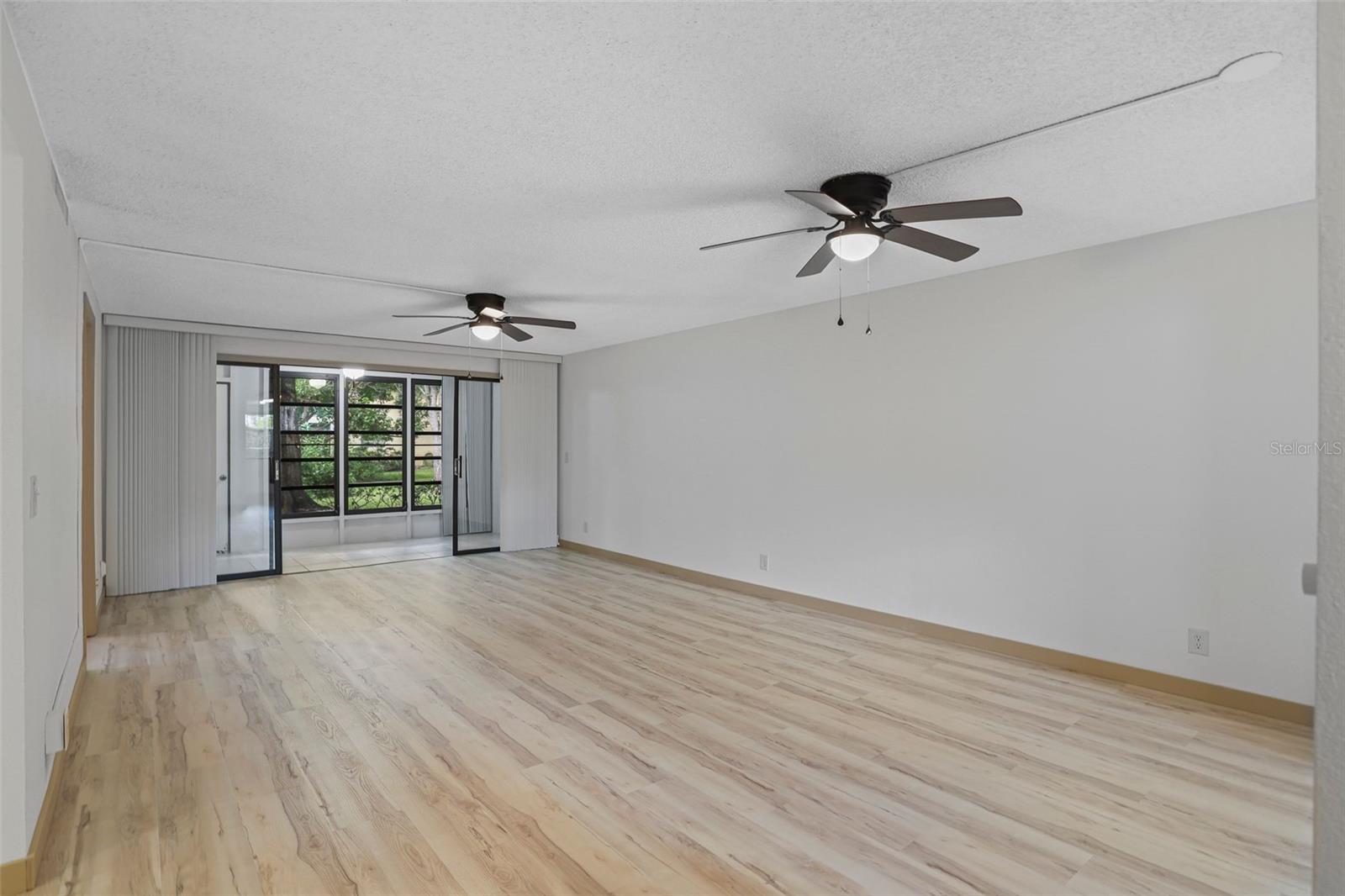 Image 7 of 31 For 400 18th Street M1