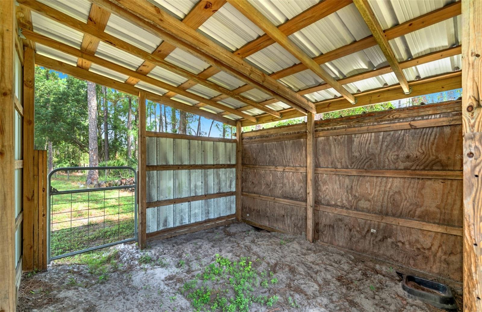 Image 38 of 52 For 1260 Equine Path