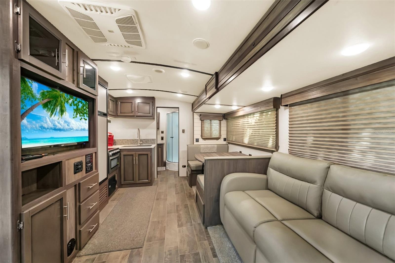 Image 45 of 52 For 1260 Equine Path