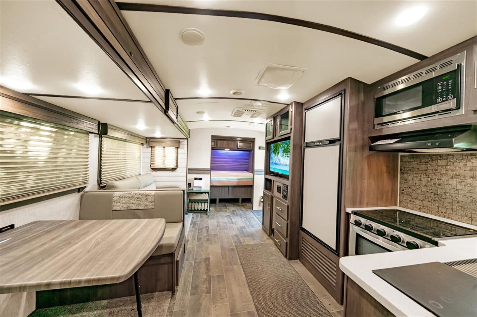 Image 49 of 52 For 1260 Equine Path