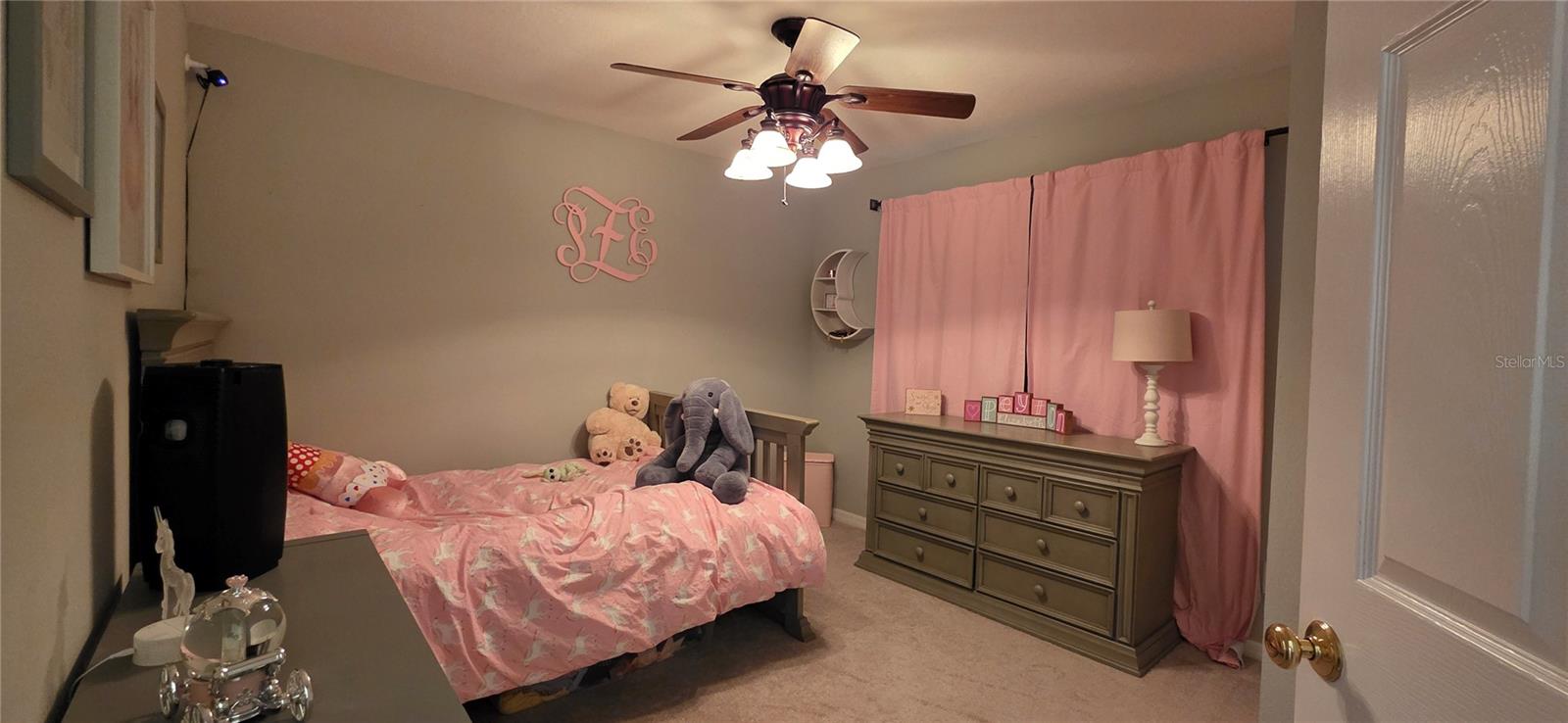 Listing photo id 13 for 20213 Still Wind Drive