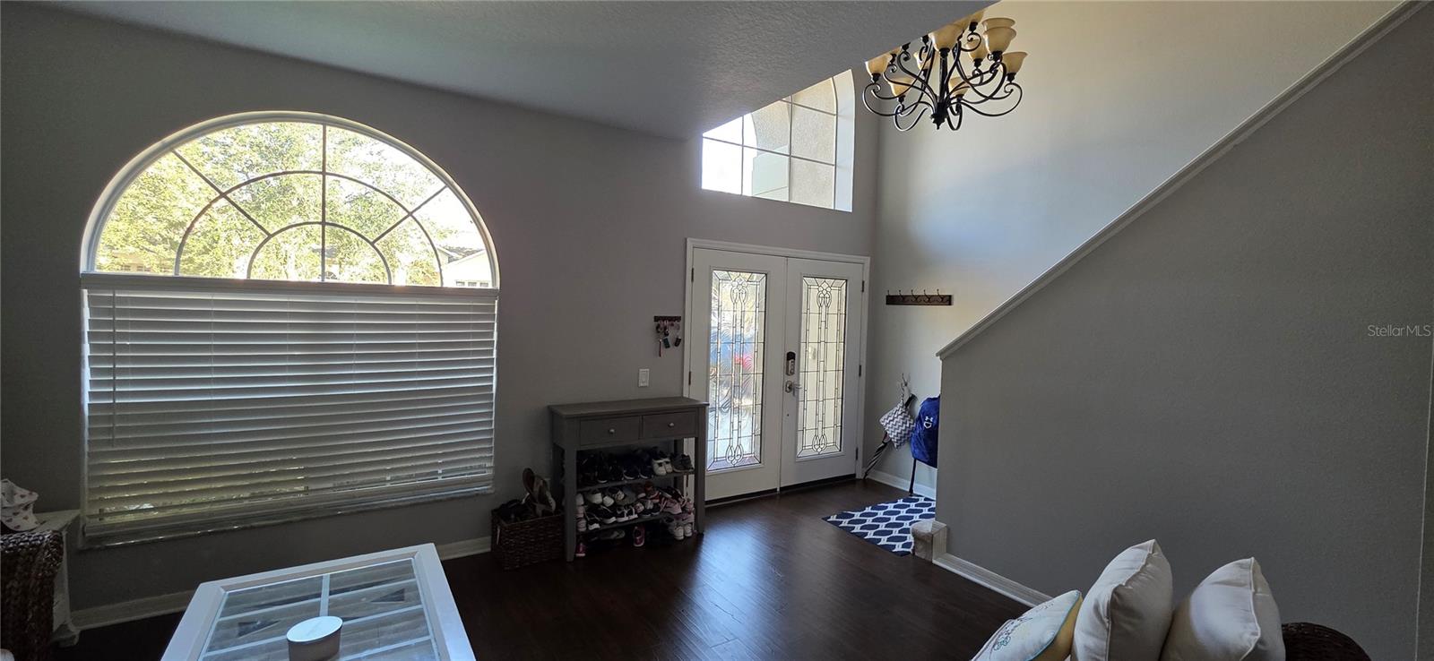 Listing photo id 3 for 20213 Still Wind Drive