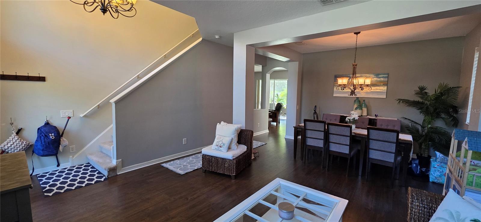 Listing photo id 5 for 20213 Still Wind Drive