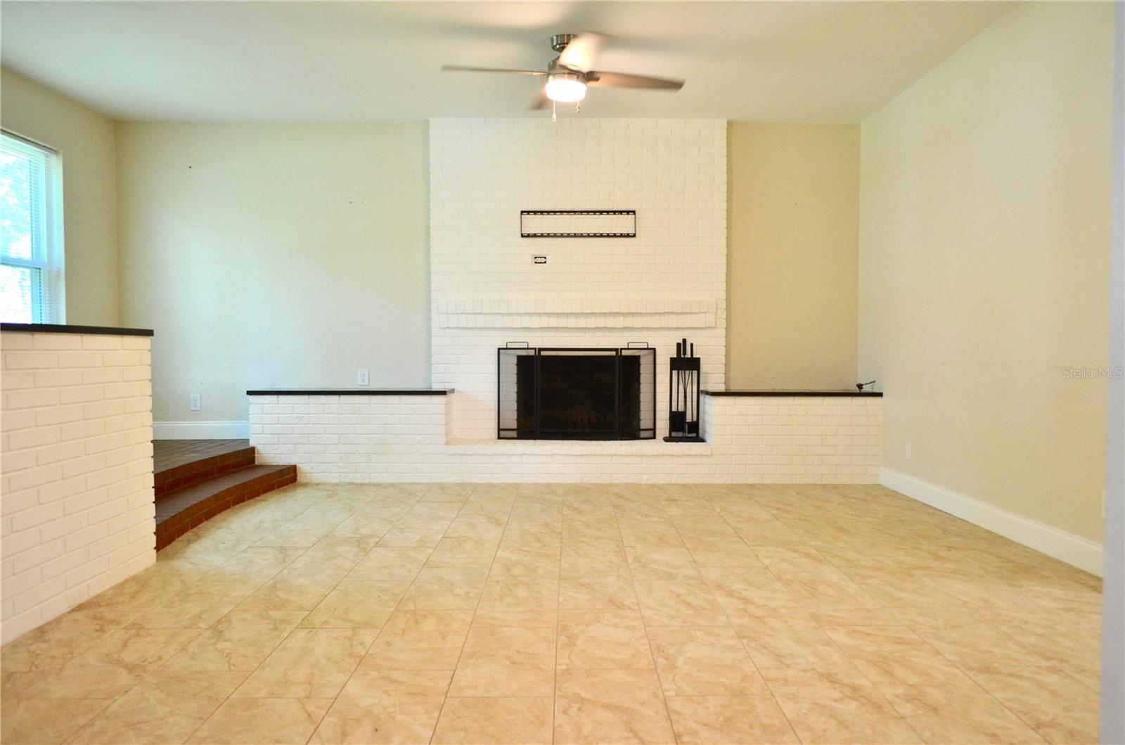 Image 5 of 20 For 603 Marlene Drive