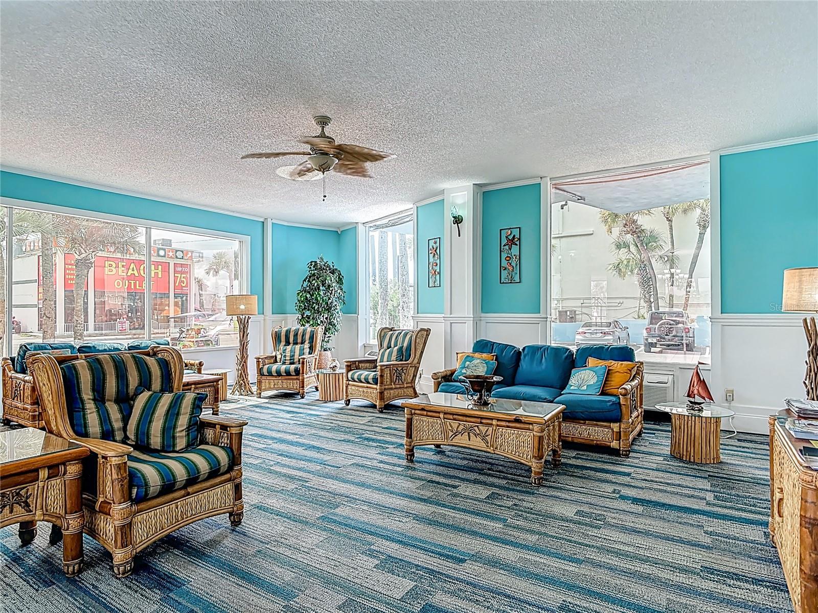 Image 23 of 38 For 313 Atlantic Avenue 202-204