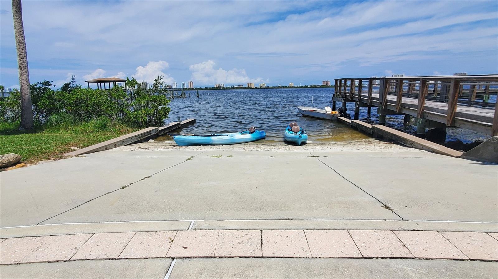 Image 60 of 63 For 840 6th Street