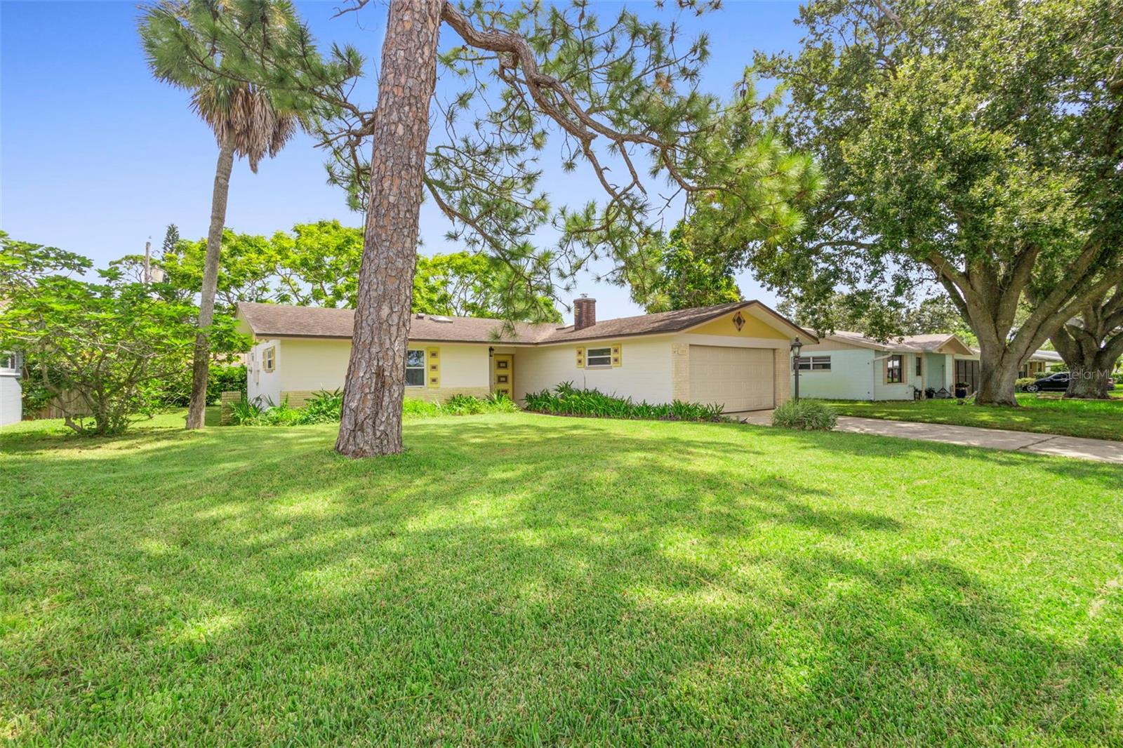 Image 20 of 28 For 1305 Sunland Road