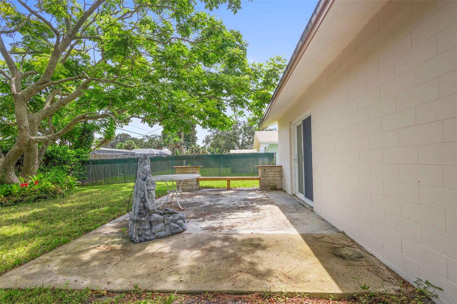 Image 25 of 28 For 1305 Sunland Road