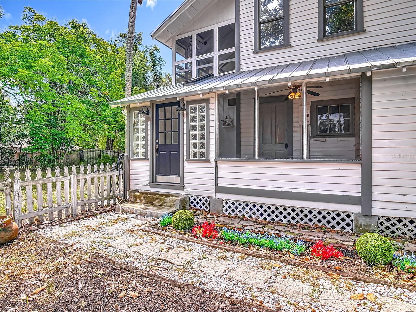 Image 55 of 77 For 525 Blue Springs Avenue