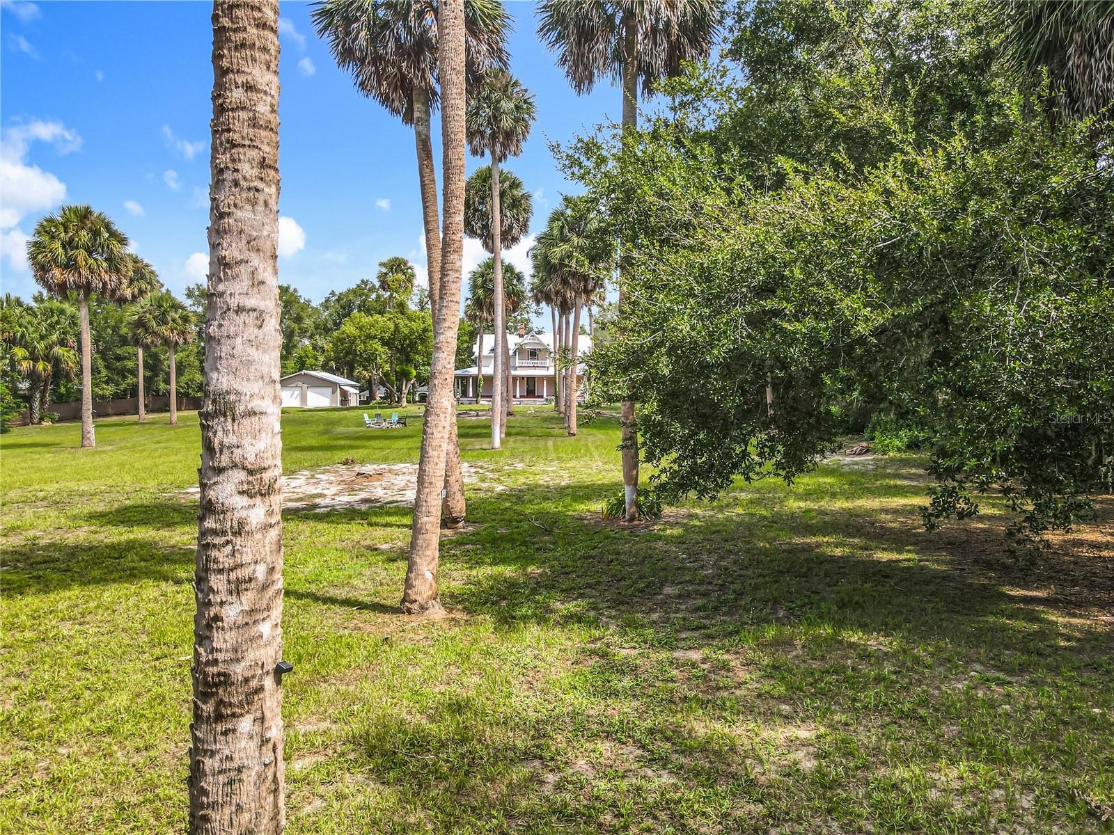 Image 65 of 77 For 525 Blue Springs Avenue
